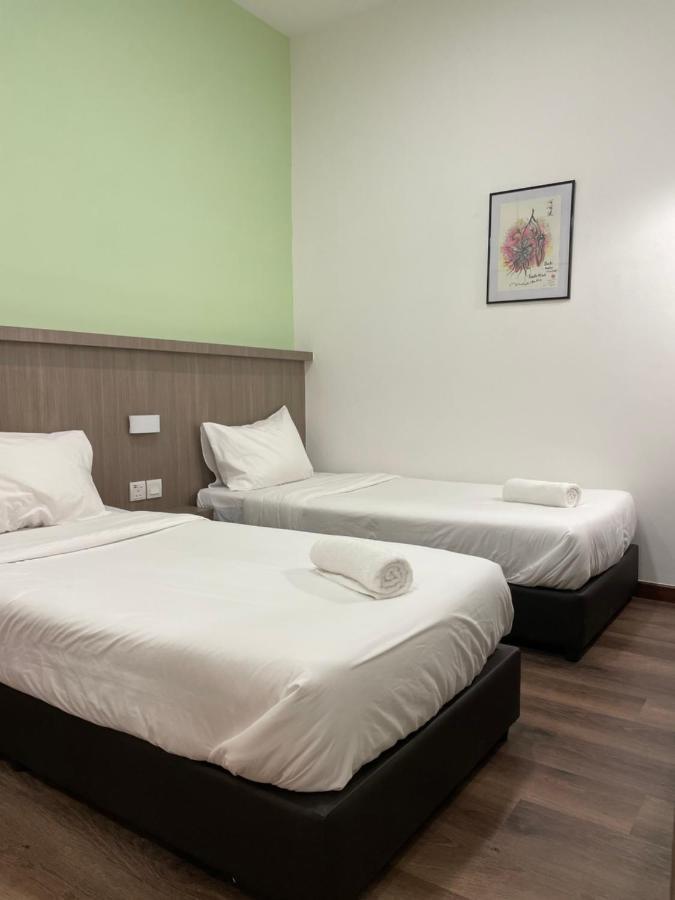 Benutten 99 Hotel Kampong Parit Tengah Екстер'єр фото